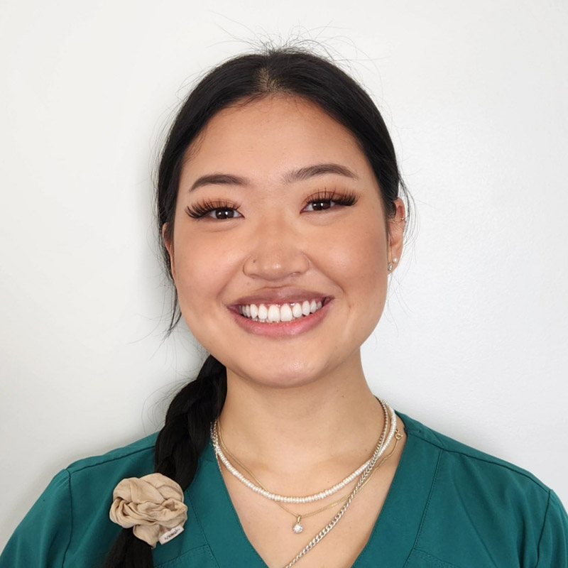 Lucy Song - Companion Animal Veterinarian